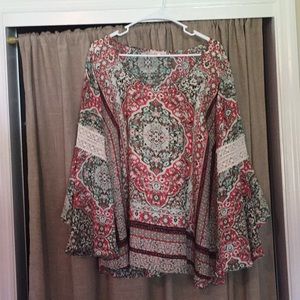 Patterned Flare Sleeve Blouse